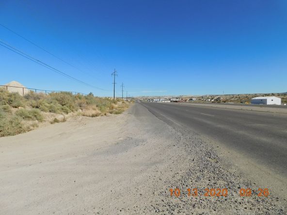 1851 N 1st St, Bloomfield, NM 87413